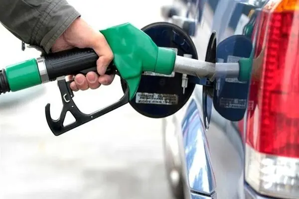 یارانه هر لیتر بنزین در ایران؛ ۴۰ هزار تومان