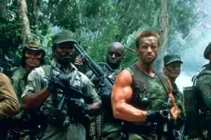 نقد فیلم «مهاجم»: تقابل انسان و هیولا در جنگل، جایی میان بقا و ترس