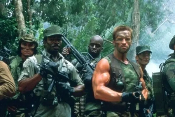 نقد فیلم «مهاجم»: تقابل انسان و هیولا در جنگل، جایی میان بقا و ترس
