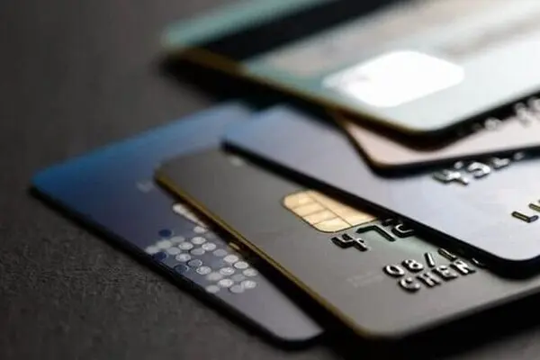 دلیل قطع خدمات کارت‌های بانکی اعلام شد؛ اختلال در بانک‌های ملی، صادرات و تجارت