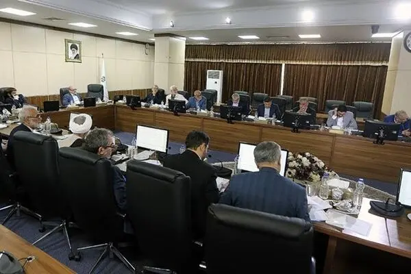 مخالفت هیأت عالی نظارت  با تناسبی‌شدن انتخابات در تهران 