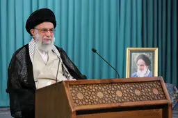 رهبر انقلاب: علامه حکیمی اندیشه‌ورزی نوآور و اسلام‌شناسی عدالتخواه بودند