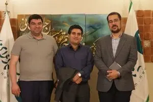 در هپروت هستیم!