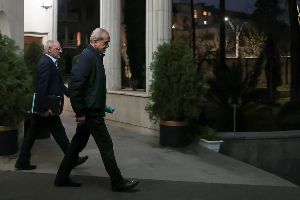 توصیه رئیس جمهور برای رفع محدودیت‌های اینترنت در اسرع وقت