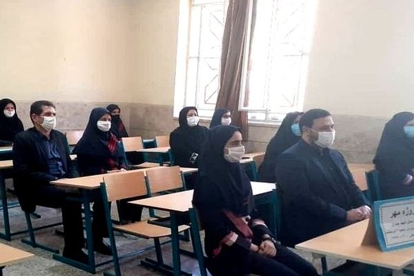 کرونا دانش‌آموزان ایرانی را کشت