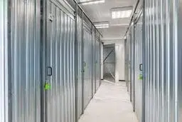اجاره انبار برای اثاثیه منزل؛ راهکاری امن برای نگهداری وسایل در تهران