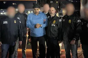 شوک جهانی از ربایش رئیس‌جمهور ونزوئلا توسط آمریکا؛ جزئیات عملیات «عزم قاطع»