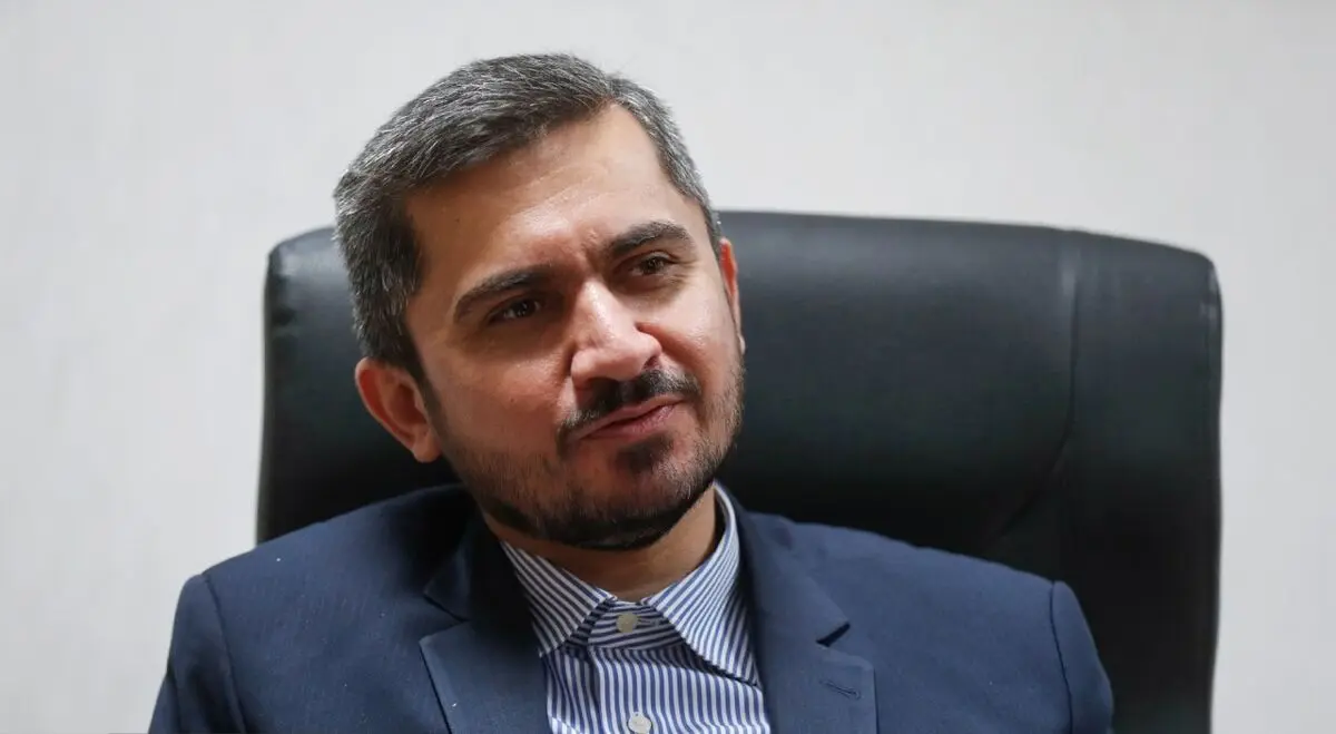 داستان امکانات «از ما بهتران» و «حاشیه‌نشین‌ها»