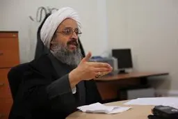 ماجرای شعرخوانی و تبریک روز معلم در جلسه درس خارج فقه رهبر معظم انقلاب+متن شعر