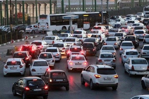  ترافیک سنگین در مسیر آزادراهی بین تهران و قزوین 