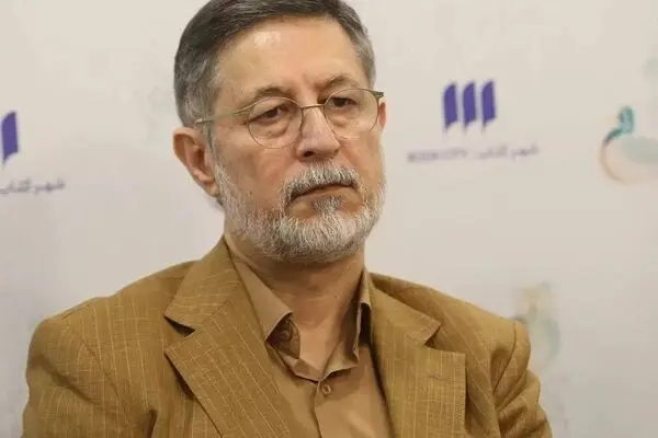 برگزاری مناظرات به شکل دوبه‌دو مناسب‌تر است