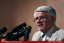 ما تا به حال از الگوسازی برای جوانان غافل بوده ایم 
