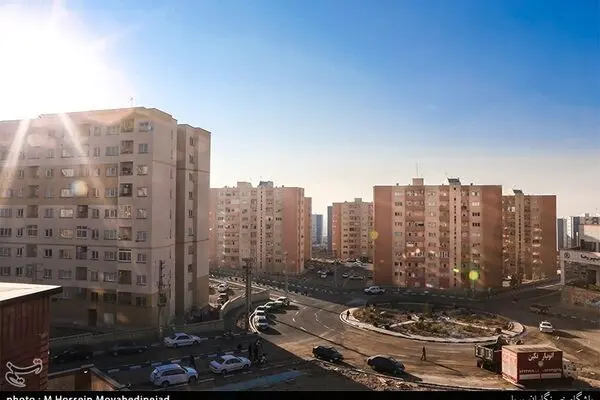 مسکن ملی درحالت نیم کلاچ