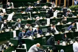 ردیف مربوط به ارز ۴۲۰۰ تومانی «مراعا» ماند