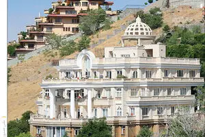 غلبه‌ی راست مبتذل بر حوزه مسکن در ایران