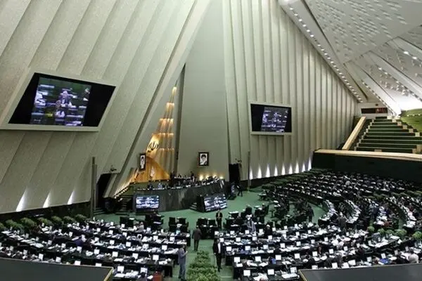 
موافقان و مخالفان طرح شفافیت آرای نمایندگان چه گفتند؟
