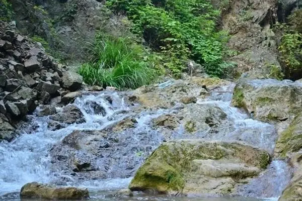 زیبایی های آبشار کبودوال در استان گلستان