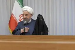 آقای روحانی، قانون اساسی را یادتان رفته؟