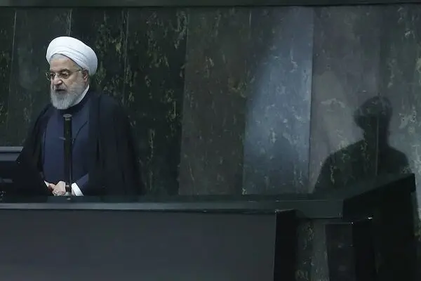 اختیارات روحانی؛ از مجوزهای قانون اساسی تا انگیزه برای اختیارات مضاعف