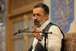 مناجات‌خوانی سحرهای رمضان از حرم رضوی روی آنتن شبکه دو با نوای حاج محمود کریمی