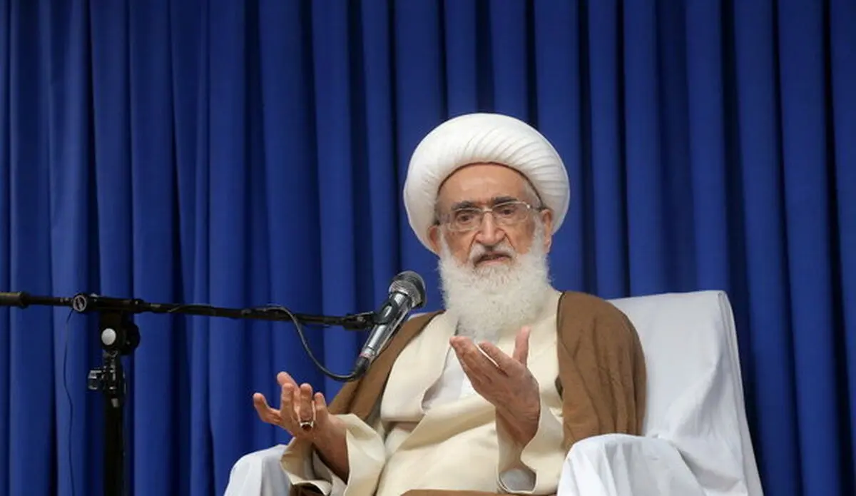 قدردان انقلابی باشیم که ما را به عزت رساند