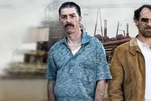 پخش فیلم سینمایی ساختمان لاف از شبکه نمایش