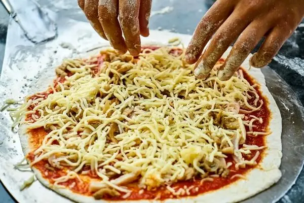 معرفی پرمصرف‌ترین پنیرها در آشپزی روزمره