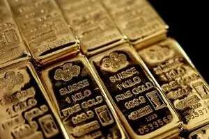 قیمت جهانی طلا به ۴۲۹۶ دلار کاهش یافت؛ بازار در انتظار تصمیم فدرال رزرو