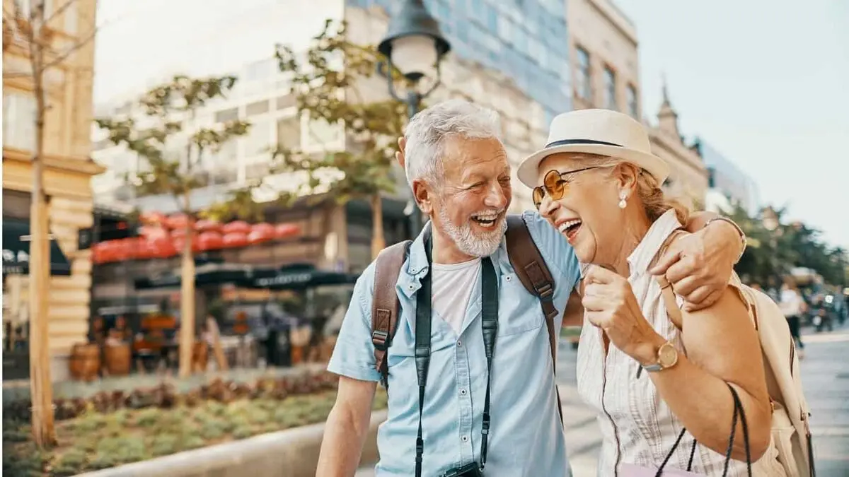 بهترین هتل کیش برای اقامت مسافران سالمند