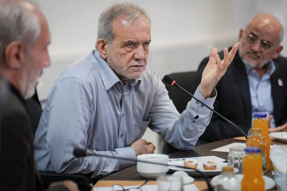 پزشکیان: منافع مدیریت هوشمندانه سوخت باید صرف حمایت از اقشار کم‌برخوردار شود
