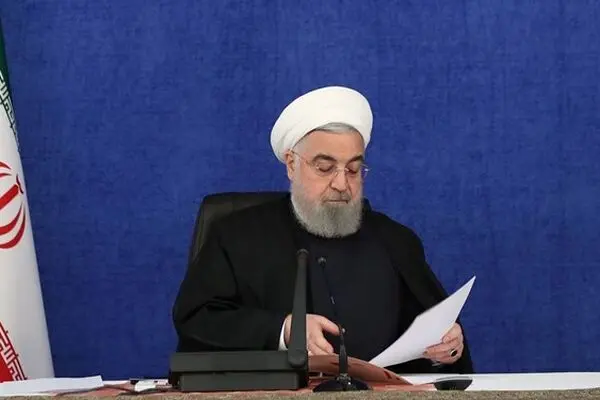 بررسی طرح ملی انتقال آب از خلیج فارس به مرکز فلات ایران با حضور روحانی