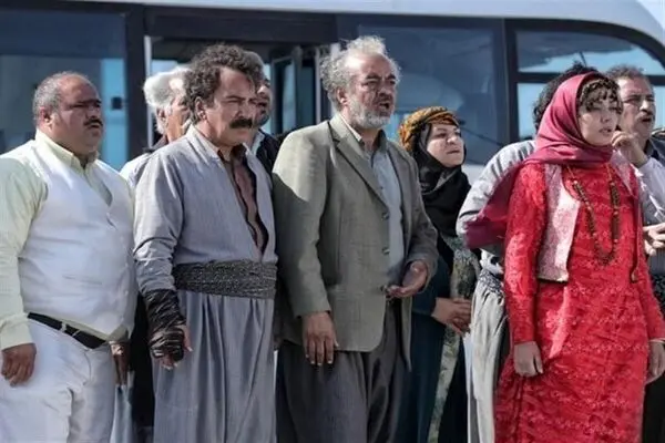 نون خ جمعه شب در شبکه نمایش؛ پخش نسخه سینمایی سریال محبوب