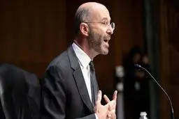 اف.بی.آی درحال تحقیقات روی «رابرت مالی»