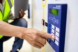 افزایش بهره وری با نرم افزار حضور و غیاب و گیت کنترل تردد