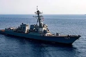 اعزام ناوگان گسترده نظامی آمریکا به سواحل ونزوئلا؛ زیردریایی هسته‌ای و ناوشکن‌های موشک‌انداز در منطقه مستقر شدند