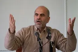 فیلم: روحانی روی احمدی نژاد را هم در واردات سفید کرد