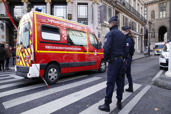 فرانسه، ۹ مکان عبادی مسلمانان را تعطیل کرد

