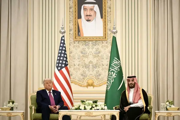 فروش 142 میلیارد دلار تسلیحات به بن سلمان