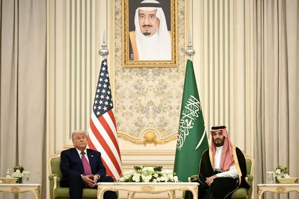 فروش 142 میلیارد دلار تسلیحات به بن سلمان
