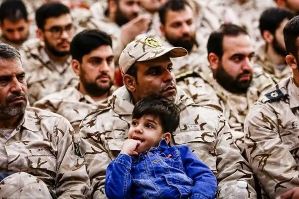 با داشتن چند فرزند می‌توان از سربازی معاف شد؟