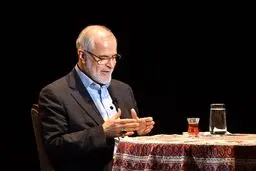 فرمانده جنگ ۳۳ روزه، سردار پاکپور هست