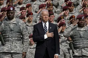 تیرهای بایدن به مقصد نشست اما به هدف نه