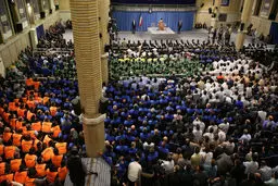 توقعات آمریکایی‌ها تمامی ندارد/ خوب شدن حال کارگر یعنی خوب شدن حال کشور