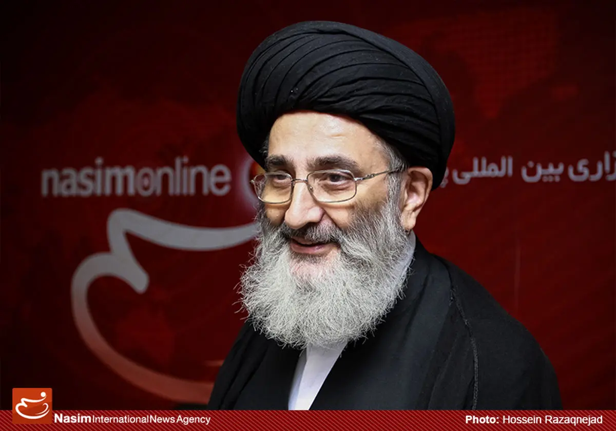 گزارش تصویری:: حضور حجت‌الاسلام سید محمود مرعشی نجفی در خبرگزاری «نسیم»