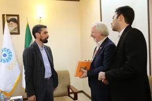 گسترش روابط فرهنگی ایران و روسیه با محوریت کتابخانه‌ها 