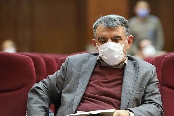 پوری حسینی: هیچ یک از اتهامات را قبول ندارم 