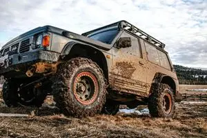 انواع بیمه ماشین آفرود کدام است و چه پوشش‌هایی دارد؟