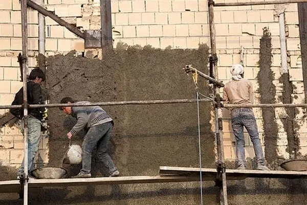 انتقاد از نظام تعیین حداقل دستمزد؛ حقوق‌ها کفاف معیشت را نمی‌دهد