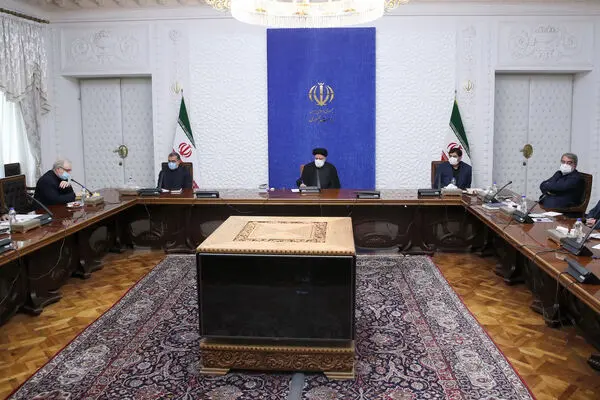  تعویق آموزش حضوری در مدارس