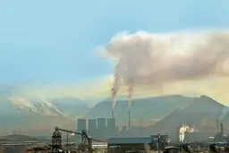 مازوت‌سوزی در نیروگاه‌ها ادامه دارد